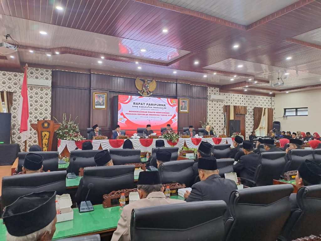 Agenda Paripurna, Ketua DPRD Doding Rahmadi Ungkap Trenggalek Siap Sambut Program&nbsp;Strategis