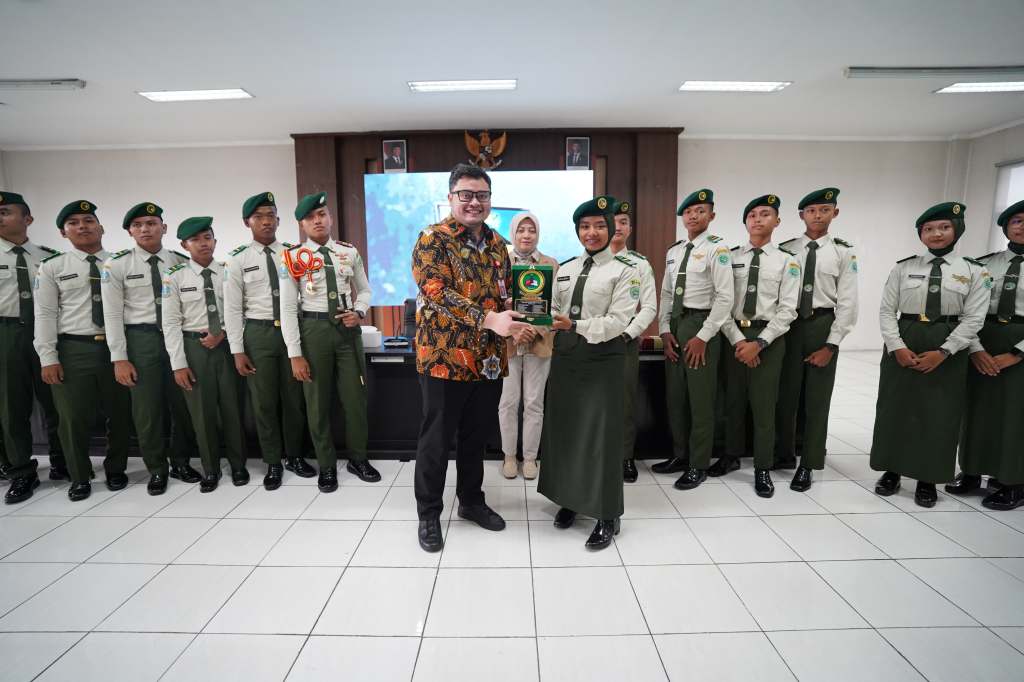 Kedatangan Siswa Taruna Brawijaya, Mas Dhito: Jadilah Petarung, Cepat Bangkit Ketika&nbsp;Jatuh