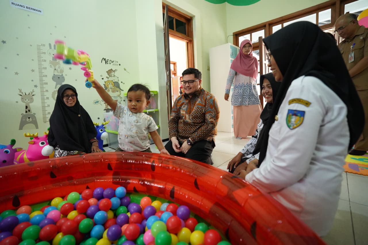 Mas Dhito Resmikan Daycare Padmakara, Fasilitas Pengasuhan Anak Pegawai Pemkab Kediri