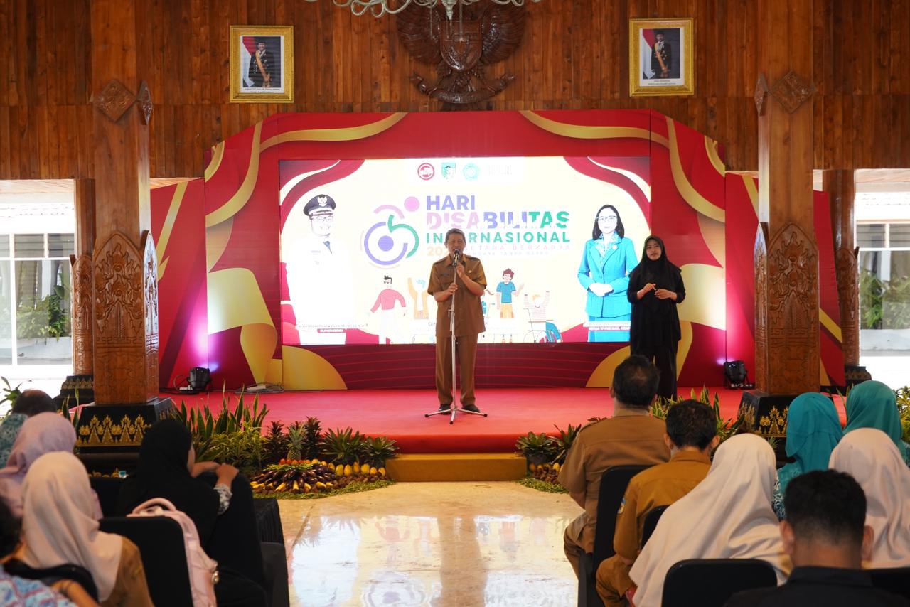 Pemkab Kediri Tegaskan Komitmen Pemenuhan Hak Disabilitas di Puncak Peringatan Hari Disabilitas Internasional