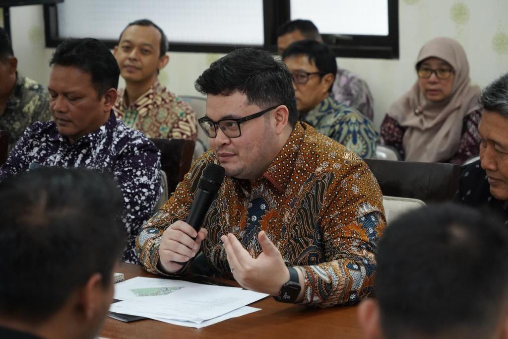 Lantik Lima Pejabat, Mas Dhito Berharap Kekosongan Jabatan Kadis Segera&nbsp;Terisi