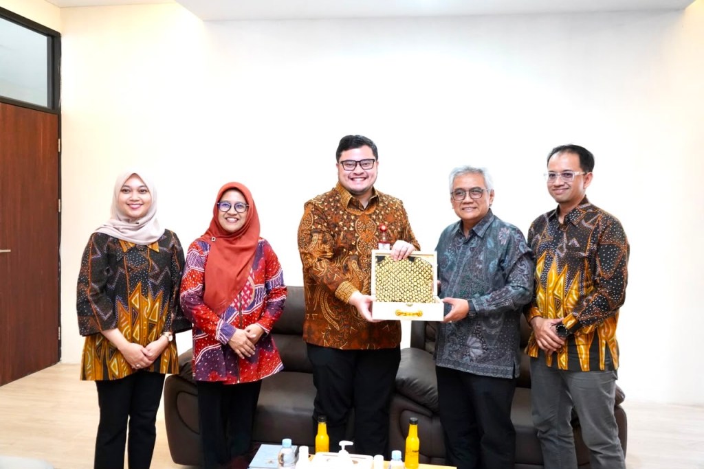 Dorong Penguatan Nilai Tambah Hasil Pertanian, Mas Dhito Siap Gandeng&nbsp;UGM