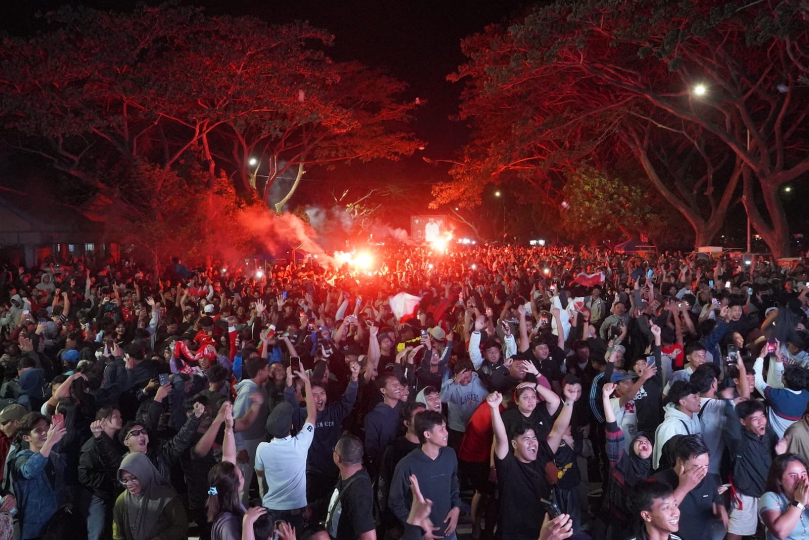 Ribuan Masyarakat Kediri Sambut Kemenangan Timnas Indonesia di ASEAN CUP 2026 Lewat Adu Penalti
